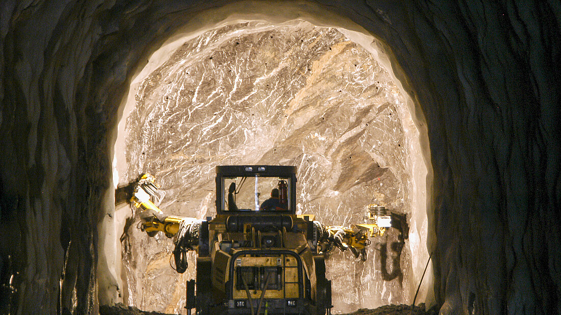 ifa_TUN_014_Bohrer.jpg ifa_TUN_014_Bohrer.jpg