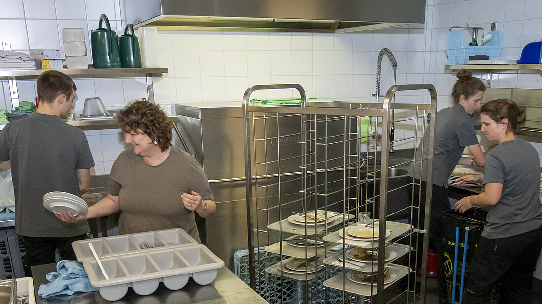 ifa_UNS_010_7333.jpg ifa_UNS_010_7333.jpg