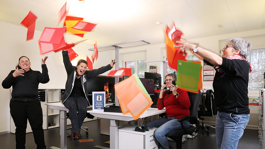 ifa_STAFF_000_ADMIN.jpg ifa_STAFF_000_ADMIN.jpg