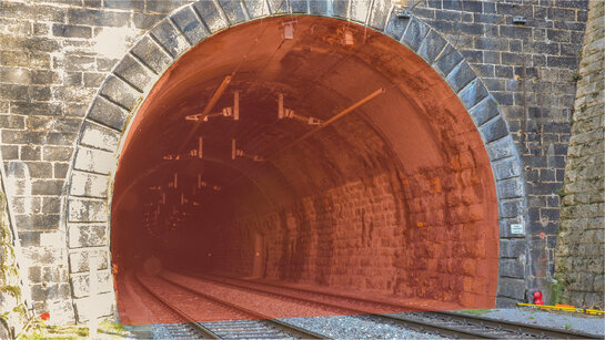 Graphic indicates a railway tunnel as a danger zone