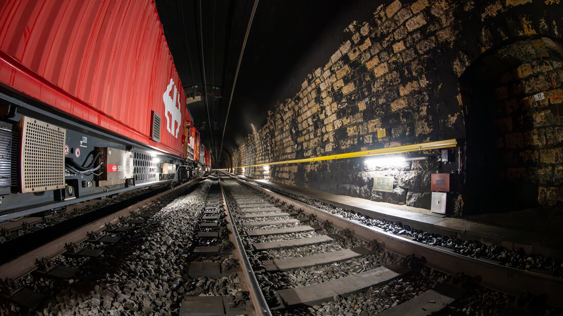 Fire and rescue train in a tunnel